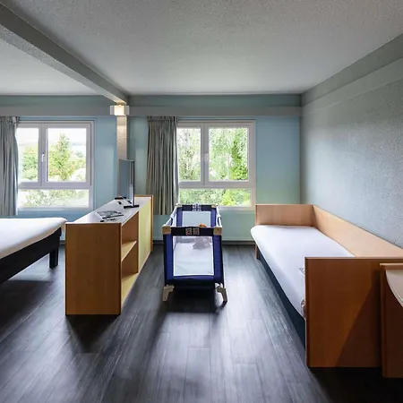 Ibis Dizier ホテル 3*