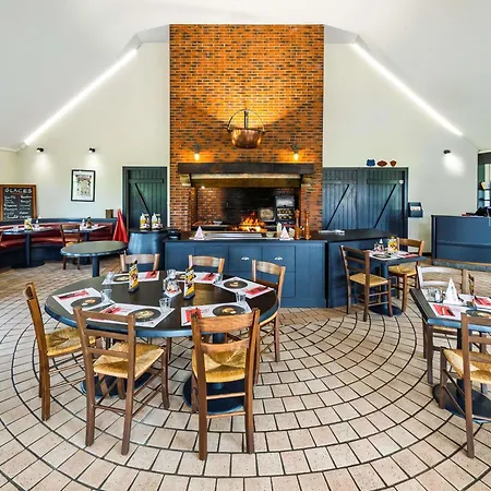 Ibis Dizier ホテル