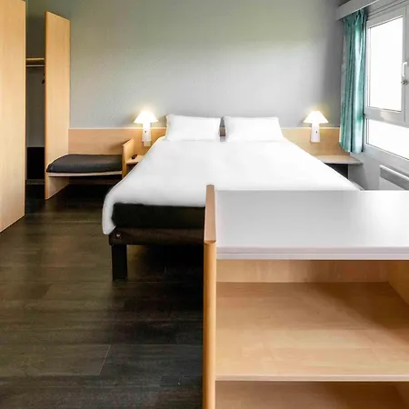 Ibis Dizier